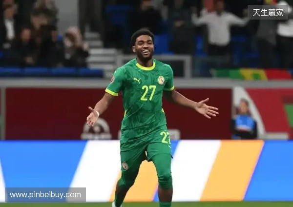 非洲杯决赛中断姆巴耶给朋友发照片，事后道歉：没想那么多