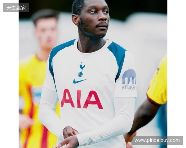 天空记者：热刺目前无意提前终止穆阿尼的租借合同