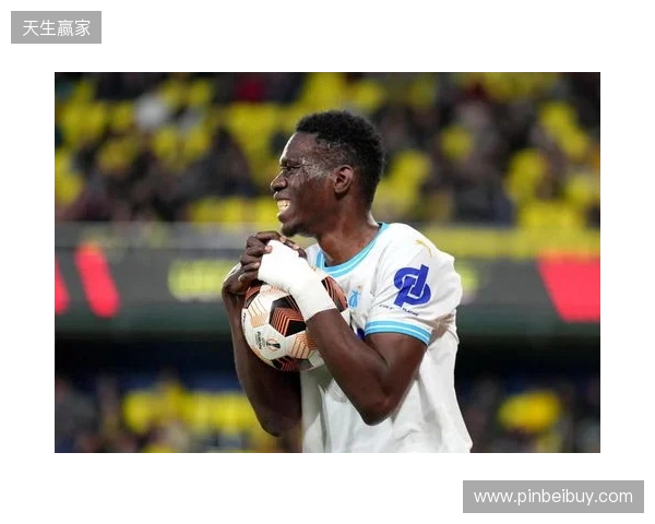 水晶宫vs狼队:迪恩-亨德森、伊斯梅拉-萨尔首发,若泽-萨、乌戈-布埃诺出战