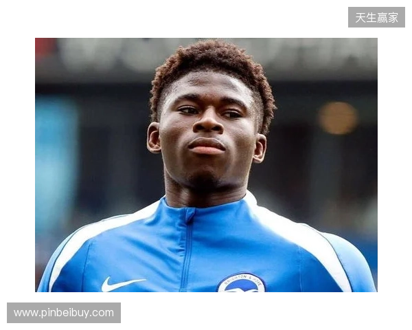 天空:曼联依然对巴莱巴感兴趣,并希望能在世界杯前完成交易 天空:曼联依然对巴莱巴感兴趣,并希望能在世界杯前完成交易