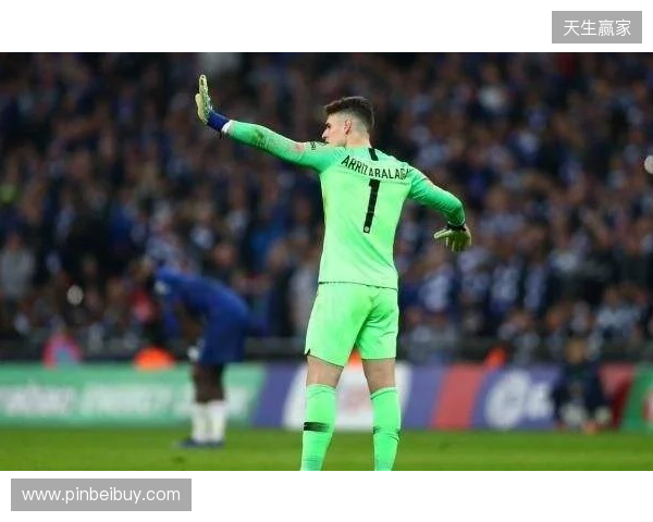 德塞利：切尔西门将达不到水准，应升级这位置&至少得不犯错