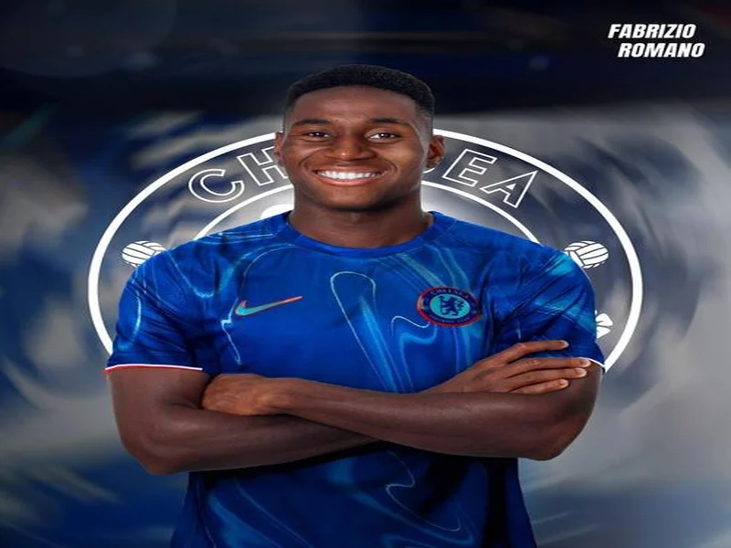 罗马诺：西汉姆联和切尔西已谈妥租借迪萨西，在等球员做决定